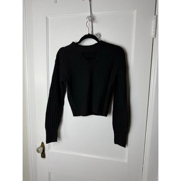SO Sweaters - SO Sweater Women's XS Black Chunky Cropped Cozy Crewneck Cut Out Grunge Goth
